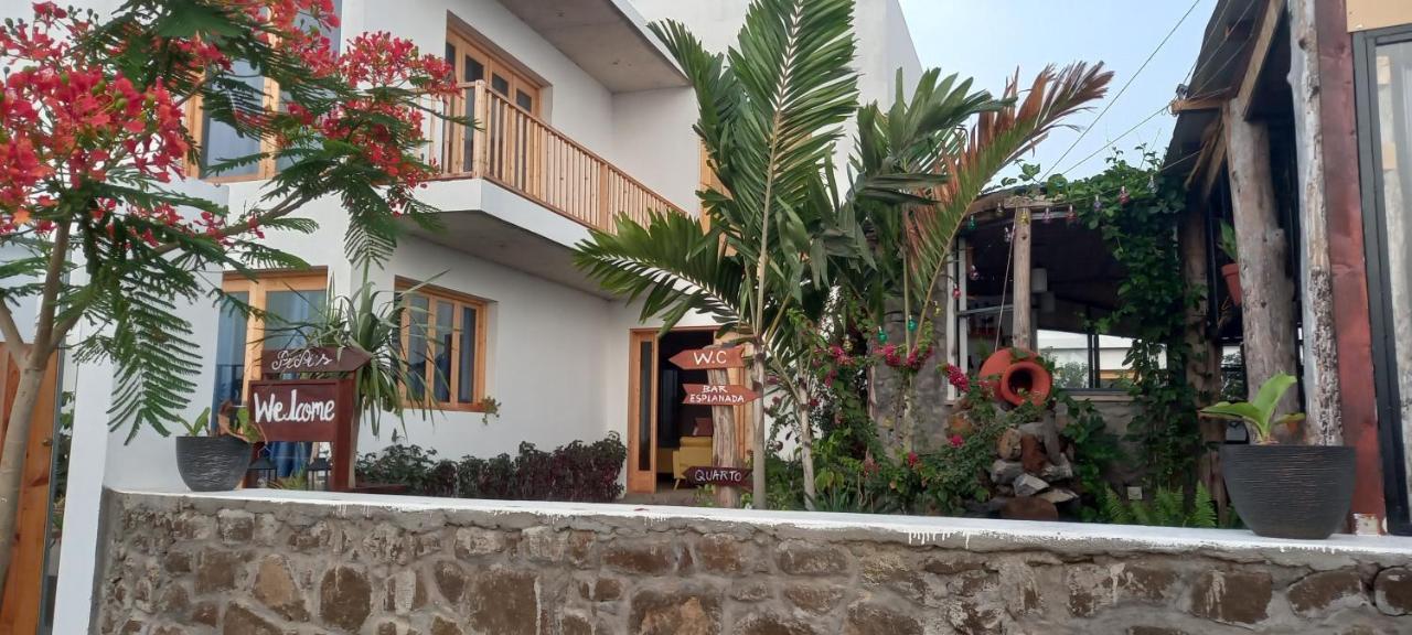 Pipi'S Guest House Sao Filipe Exterior photo